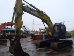 ขายรถแบคโฮ KOBELCO SK200 (MARK 3) รถนอกนำเข้า สภาพสวยพร้อมใช้งาน