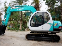 ขายรถขุดแบ็คโฮ KOBELCO รุ่น SK 60-2 ( MARK5 ) ไม่เคยผ่านการใช้งานในไทย ติดต่อ 086-775-7900, 086-324-