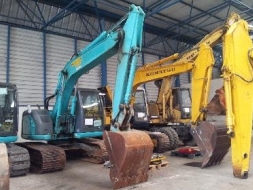 SK135SR-1ES # YY04-06823 : Kobelco Excavator T.Kung0813062283