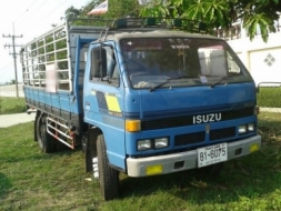 ขาย6ล้อ ISUZU NPR 115แรง คัชซีNPR59LU5M ยาว4.30ม เฟืองท้ายF เครื่องดี คัชซีสวย ยางดี ภายในสวย สภาพพร