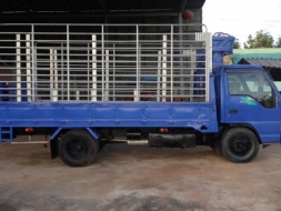 ISUZU NPR 110