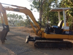 ขายแบคโฮ KOMATSU PC40-6 พร้อมใช้งาน