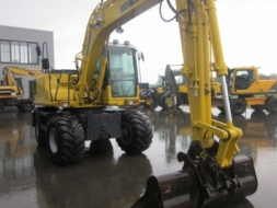 รถขุดล้อยาง KOMATSU PW130-7K รถนอกนำเข้าญี่ปุ่น