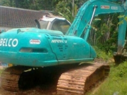 KOBELCO MARK V SK 200 รถบอดี้สวยมากพร้อมใช้งานได้เลย ไฟฟ้าหน้าจอเต็ม เครื่องเดิมๆปั๊มเดิมแรงดีทำงานเ