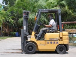 ขายFORKLIFT MITSUBISHI FG15 (1.5ตัน)สวยเดิมจากญี่ปุ่น ยังไม่เคยใช้ในไทย 129,000เท่านั้น!!