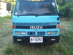 ISUZU  NKR 88แรง  ปี33 ยกหัวได้ เกรียร์ยาว