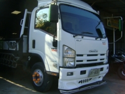 หกล้อ ISUZU NPR150แรง ปี54ช่วงยาว5ม สภาพดีเดิมๆสวยจัดทั้งคัน.เอกสารทะเบียนพร้อมโอน