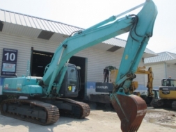 รถขุด KOBELCO SK200-6ES รถนอกนำเข้า