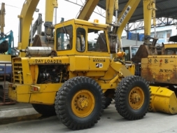 ต้องการขายรถตักยี่ห้อ komatsu-jh30b-4x4 รถนำเข้าจากญี่ปุ่น