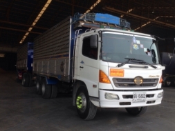 Hino Mega 260 hp