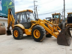 ขาย รถตักหน้าขุดหลัง JCB 215S สภาพสวย นำเข้าจากประเทศสหรัฐอเมริกา 2 เพลา 4x4 92 แรงม้า ไม่เคยผ่านการ