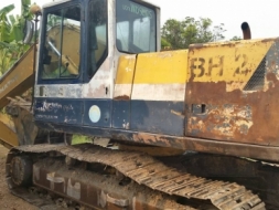 ขายด่วน KOMATSU PC200-5 รถสวยพร้อมใช้ เอกสารเล่มทะเบียน