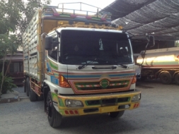 ขายรถ 10 ล้อ HINO  MEGA FL  เพลาเดียว กระบะพร้อมคอก เครื่องยนต์ 220 แรงม้า  สนใจติดต่อ 089-8914921 ค