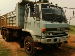 ขายด่วน  รถสิบล้อสองเพลาดั้มพ์   ISUZU  ROCKY  240  สภาพเดิมๆ  พร้อมใช้งาน