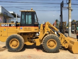 ขายรถตักล้อยาง CAT 924E สภาพสวยพร้อมใช้ นำเข้าจากญี่ปุ่น มีVDOการทำงานให้ชมครับ