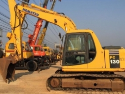 ขายรถแบคโฮ KOMATSU PC130-6K ระบบไฟฟ้าครบ สภาพสวยพร้อมใช้ นำเข้าจากญี่ปุ่น มีVDOการทำงานให้ชมครับ