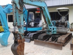 ขายถูก KOBElCO SK30 SR