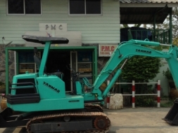 +++ ขายรถแบคโฮ  YANMAR  TC27  ดีเซล 3 สูบ  แทรคเหล็ก  ครับ