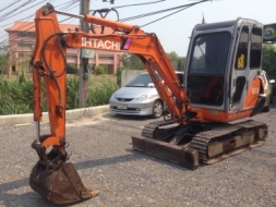 รถขุด เก่าไทย เจ้าของขายเอง Hitachi E35 หัวเก๋ง มีไลใส้หัวกระแทกได้  เอวแน่น ปั็มดี  ปั๊มนิ้ว พร้อมท