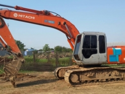 HITACHI200-2