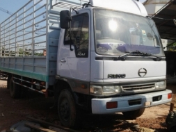 ขาย รถบรรทุก 6 ล้อ HINO ยาว 5.5 เมตร