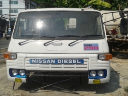 หัวเก๋งนิสสันยูดี