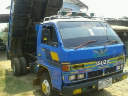 ขาย6ล้อดั้ม ISUZU NPR110แรง เครื่องดี แคชซีสวย ยางดี ภายในสวย เฟืองท้ายใหญ่Fหน้า-หลัง สภาพสวยพร้อมใช