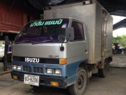 ขาย6ล้อเล็ก ISUZU,NKR 5TH, เครื่อง 110แรงม้า