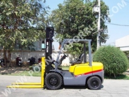 จำหน่ายรถ Forklift TCM FD30T3