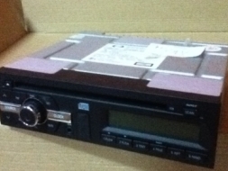 ขายวิทยุเดิมรถบรรทุก HINO(ฮีโน่)เล่น CD,MP3,USB *ไฟเข้า 24v * สภาพสวยจัดๆหาซื้อยาก ขาย 1800.-