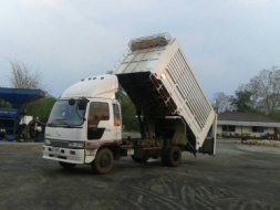 ขายด่วนรถุ6ล้อHINOFDดั้มเกษตรยาว4.20เมตรเครือง195แรงม้า