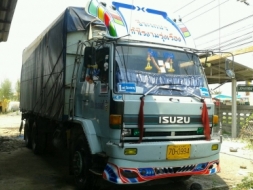 ขาย ISUZU 10ล้อ ROCKY 195 FVM 32 MR เพลาเดียว ปี2538  เครื่อง 6HE1 กระบะเหล็ก