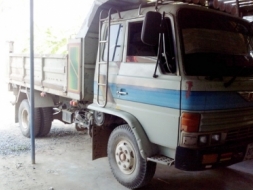 ขายรถบรรทุกหกล้อดั้มฮีโน่ FD174Bเครื่อง HO6C-T เครื่องดีมากๆ