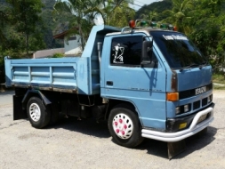 รถisuzu.88 แรงม้า พร้อมใช้ 080-1405528