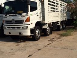 HINO MEGA GY 380 hp 2 คานหน้า กระบะเหล็กไม่ดั้ม + ลูกพ่วง 3 คาน ส่งจัดไฟแนนซ์ได้