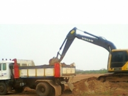 ดั้มท์ EH 100 ตามภาพ ราคา 425,000 บาท