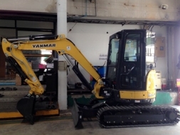 รถขุด มือหนึ่ง Yanmar VIO35-6B บุ้งกี๋ 3.8 คิว/ 3 สูบ สนใจโทร. 080-6565422 (หนิง)