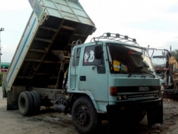 ขายรถบรรทุกหกล้อดั้มอีซูซูร็อคกี้ FRR11LA รถประกอบ เครื่อง 175 แรงม้า