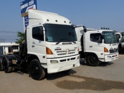 เหลือคันเดียว หัวลาก HINO MEGA เครื่อง P11C 320 แรงม้าระบบน้ำมัน รถห้างปี 47 ราคา.......ลดให้โทรเลยค