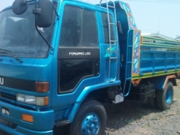 ขาย 6 ล้อดัมพ์ อิซุชูร็อคกี้ เครื่อง 195 แรง สนใจโทรฉลาดศิลป์ 0810707634