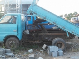 หกลัอ อีซูชุ TL85 แรง สภาพจอดนาน เครืองฟิตใหม่แล้วแต่ไม่ได้ใช้ สภาพดีไม่มีผุ ราคาถูก 78,000บ**(ไม่ม