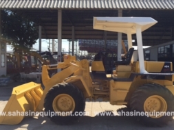 รถตัก ยี่ห้อ KOMATSU รุ่น WA70-1 S/N 12206 นำเข้า บจก.สหสินอีควิปเม้นท์ โทร.081-5851880, 02-5168100-