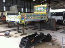 รับต่อกระบะรถบรรทุก และงานอื่นๆตามสั่ง โทร 081-966-6645