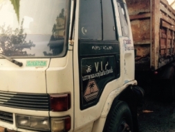 ขายรถ10ล้อดั๊ม2เพลาเครื่อง175แรง ถูกตามสภาพ