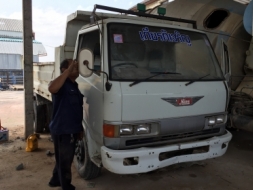 FB112เครื่อง117ท้ายเอฟ