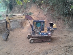 ขายKomatsu pc60-5