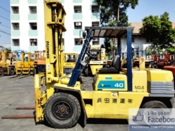 (รหัสสินค้าTHP2072) รถยกยี่ห้อKOMATSU รุ่น FD40-5 ขนาด 4.0 TON เกียร์ AUTO ระบบ Diesel ยกสูง 4.5 m