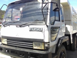 รถบรรทุก 10 ล้อ มิตซูบิชิ FUSO หน้ากากดำ170แรง