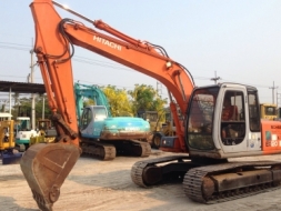 HITACHI  EX120-5 นำเข้าจากญี่ปุ่น สวยๆ 090-986-2521 อ๊อบ