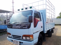 4 ล้อบรรทุก  ISUZU  NKR  88 แรงม้า  * ยาว 3.20 ม. *  รถสวยเดิม+สวยจริง+สภาพพร้อมใช้งาน * รถห้างแท้ *